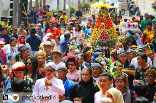 72596068 232255841086784 7251323431935803392 o